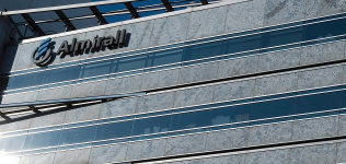 Almirall alcanza unas ventas de 469 millones de euros hasta junio, un 16% más