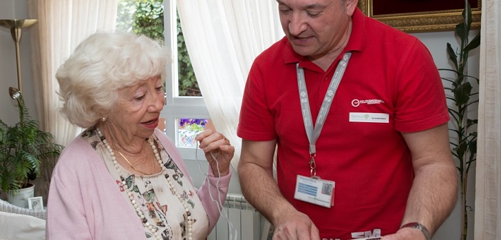 Móstoles confía de nuevo en DomusVi para la gestión de su servicio de teleasistencia