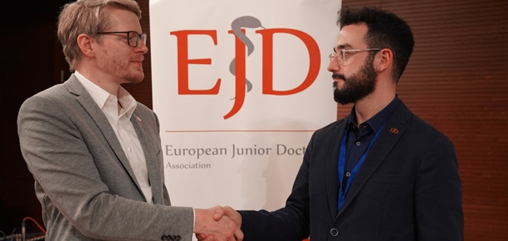 Álvaro Cerame, nuevo presidente de los médicos jóvenes de Europa