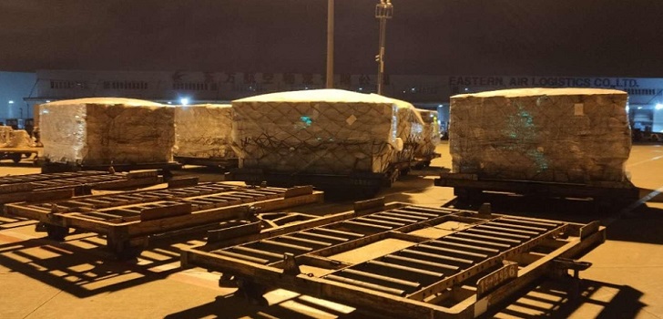 El Corredor Aéreo Sanitario importa treinta toneladas más para repartir entre hospitales