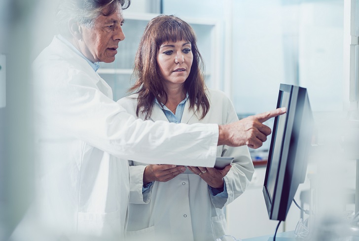 Investigadores La industria farmacéutica, de récord: 12.104 millones de euros en exportaciones