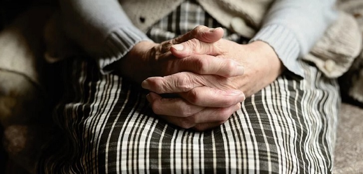 El empleo en asistencia domiciliaria, a la baja por la subida del salario mínimo