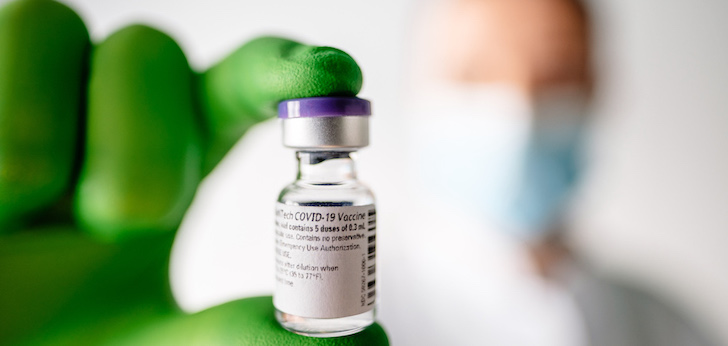 BioNTech se impulsa en la vacuna y triplica su beneficio en el primer trimestre