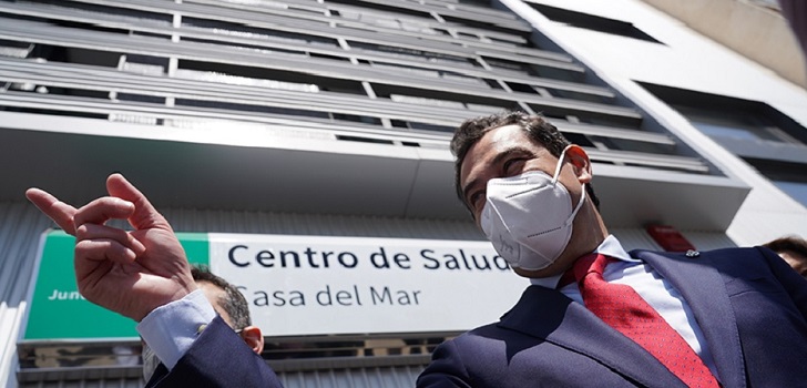 Juanma Moreno Andalucía reabre el centro de salud Casa del Mar tras una inversión de 2,6 millones de euros