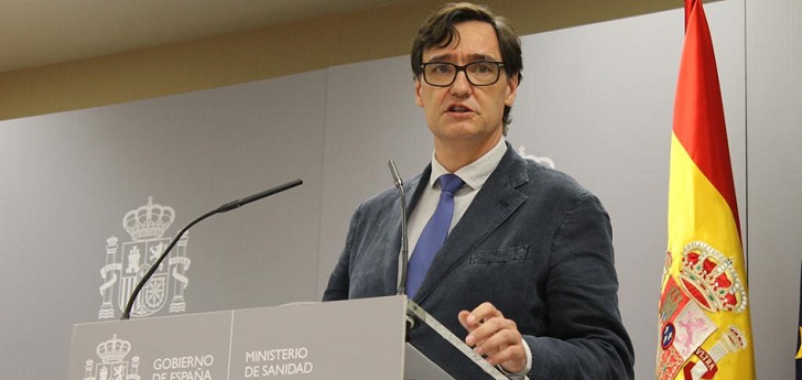 Sanidad cierra las discotecas y prohíbe fumar en la calle ante el avance del coronavirus