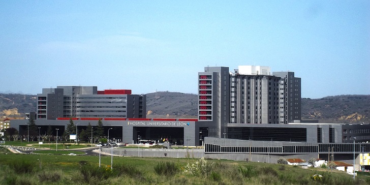 Philips instala en el Hospital de León dos TAC por 2,5 millones de euros