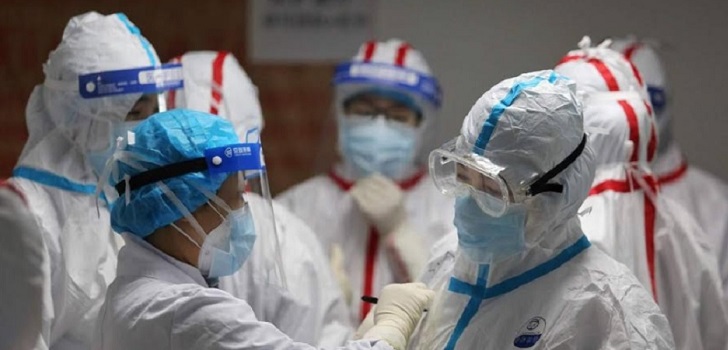 Un sector exhausto, más colaborativo y refugio para el inversor, la salud un año después