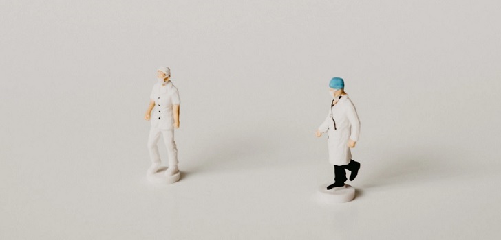 El gasto por persona en salud baja en el año del Covid-19  