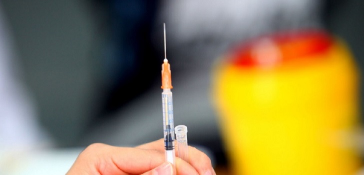 Castilla y León adjudica a Merck el reparto de la vacuna contra el papiloma por 1,2 millones
