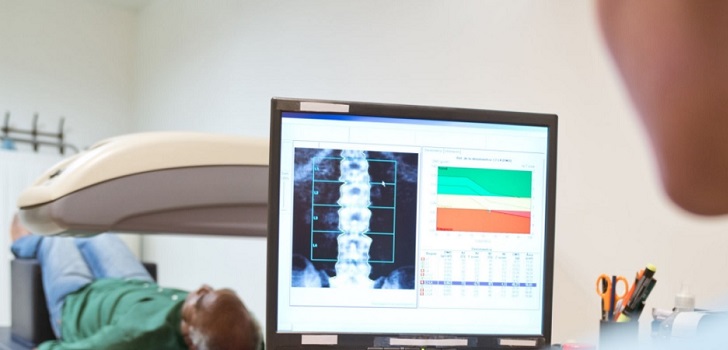 Imagen de un equipo de densometría 3D-Shaper abre una ronda de financiación de medio millón de euros