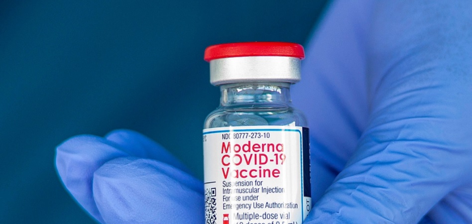 Reino Unido aprueba la nueva vacuna de Moderna para el Covid-19