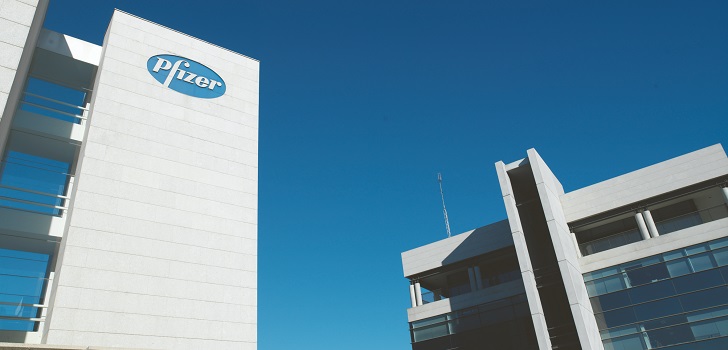 Pfizer incrementa su beneficio un 70% y gana 17.769 millones de euros hasta junio