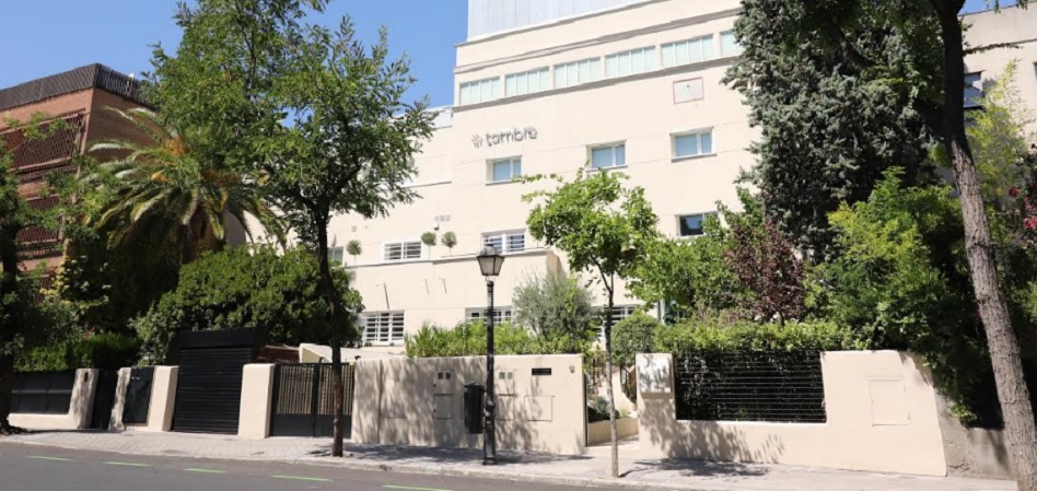 Un sector exhausto, más colaborativo y refugio para el inversor, la salud un año después