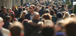 La población española crece sólo un 0,6% aupada por los extranjeros