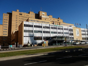 El Hospital Miguel Servet de Zaragoza crea una unidad de enfermería de accesos vasculares