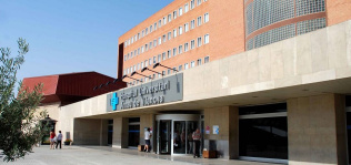El director médico del Hospital Arnau de Vilanova dimite por la filtración de un examen