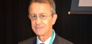 Juan Gómez-Reino, nuevo presidente de la Sociedad Española de Reumatología