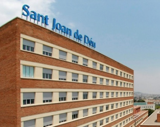 Sant Joan de Déu y Clínic de Barcelona apuestan por la cirugía cardíaca robótica