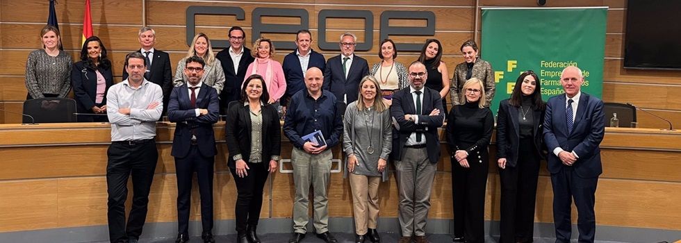 La patronal farmac&eacute;utica rechaza reducir la jornada laboral anticipando un aumento de costes