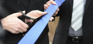 La licitación de obra pública en sanidad acentúa su caída