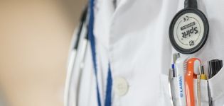 Los salarios de los médicos españoles, entre los más bajos de la Ocde