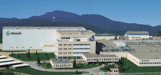 Almirall lanzará un nuevo tratamiento contra el acné en Estados Unidos