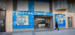 El director de Vitaldent sube su apuesta por el negocio dental con una nueva sociedad