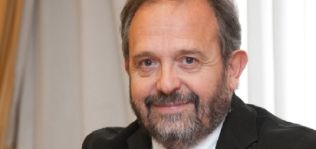 J. Colás (Esade): “Deberíamos trabajar en tener fábricas de vacunas en España”