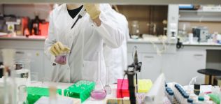 La salud modera la creación de empleo con una subida del 2,3% en julio