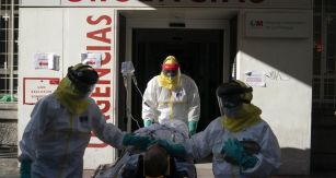 La Comunidad de Madrid medicaliza m&aacute;s de 200 residencias durante la pandemia